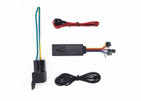 مراقبة الصوت سيارة GPS المقتفي ACC Ignition SOS Call with Relay Stop Engine